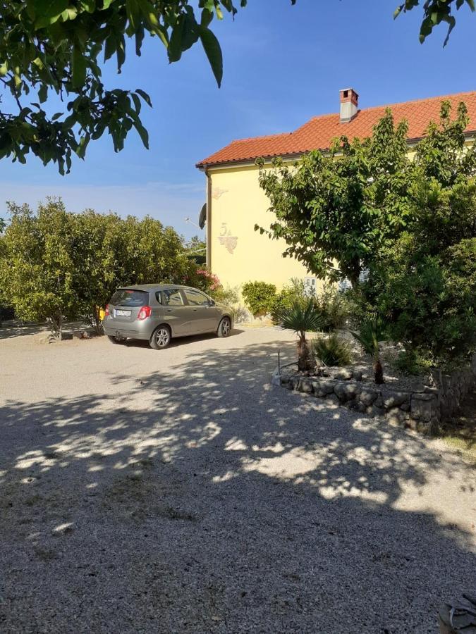 Apartments Familie Vujec Skrbčići Bagian luar foto